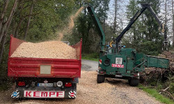 Forstbetrieb Gimbel - Hackschnitzel herstellen